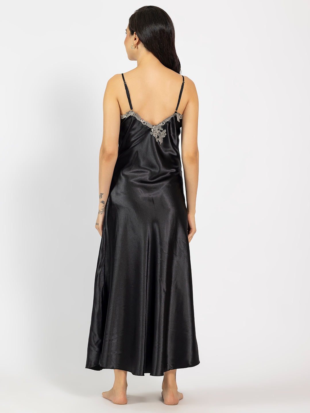 Black Maxi Night Dress with Full-Sleeve Robe – Chelvet